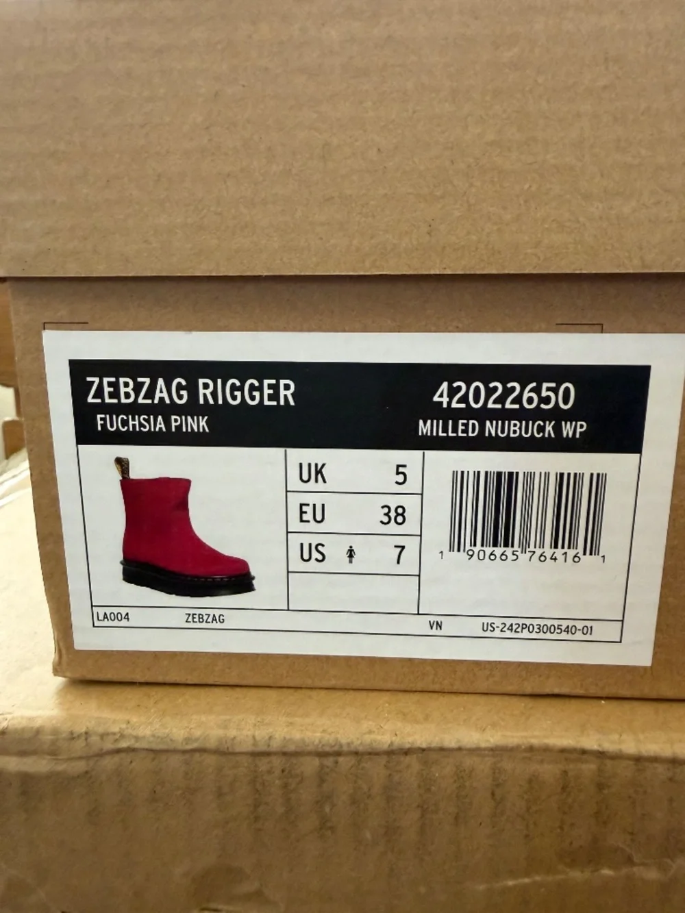 Dr. Martens used measurements